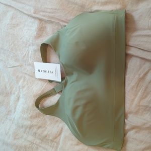 NWT Athleta Advance Sports Bra